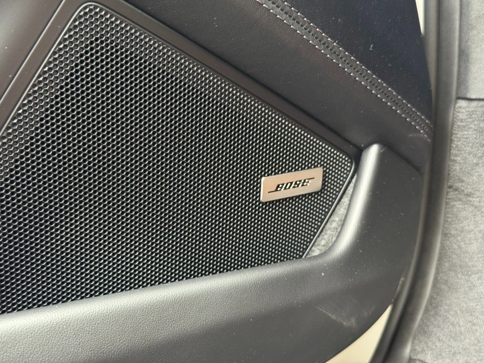 Used 2024 Porsche 911 Carrera T image 18