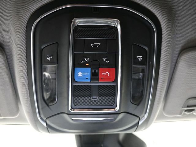 Used 2023 Jeep Grand Cherokee Limited w/ Black Appearance Package image 29