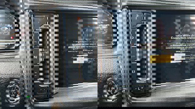 Used 2022 GMC Yukon Denali image 27