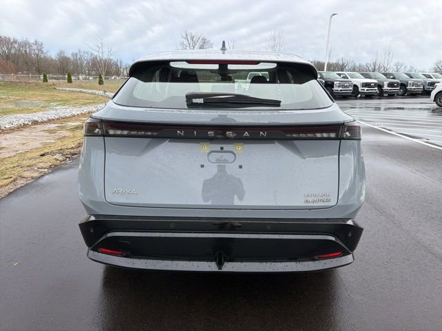 Used 2024 Nissan Ariya AWD image 7