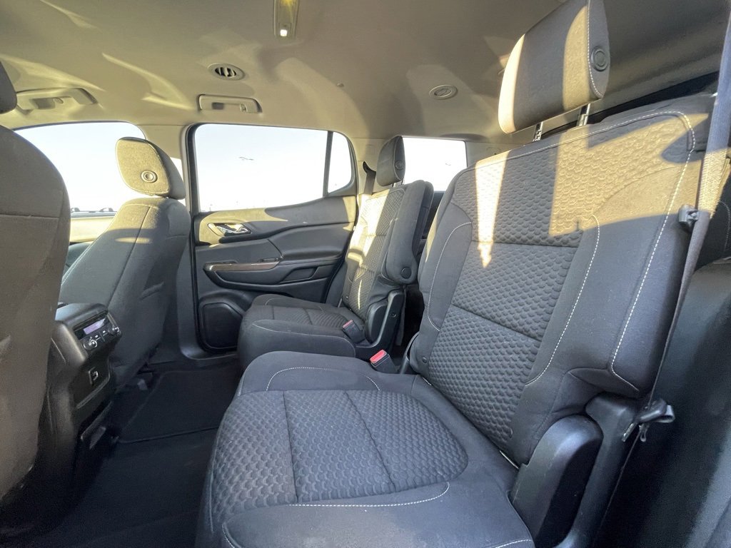 Used 2017 GMC Acadia SLE image 25