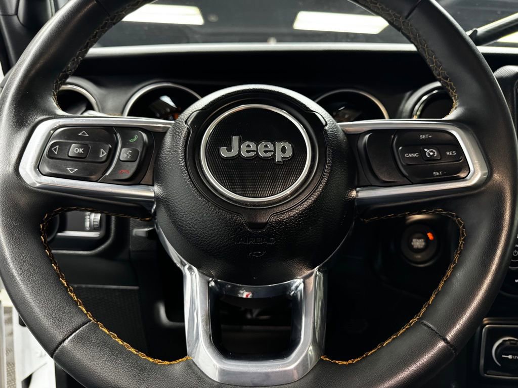 Used 2023 Jeep Gladiator Overland AWD/4WD image 23