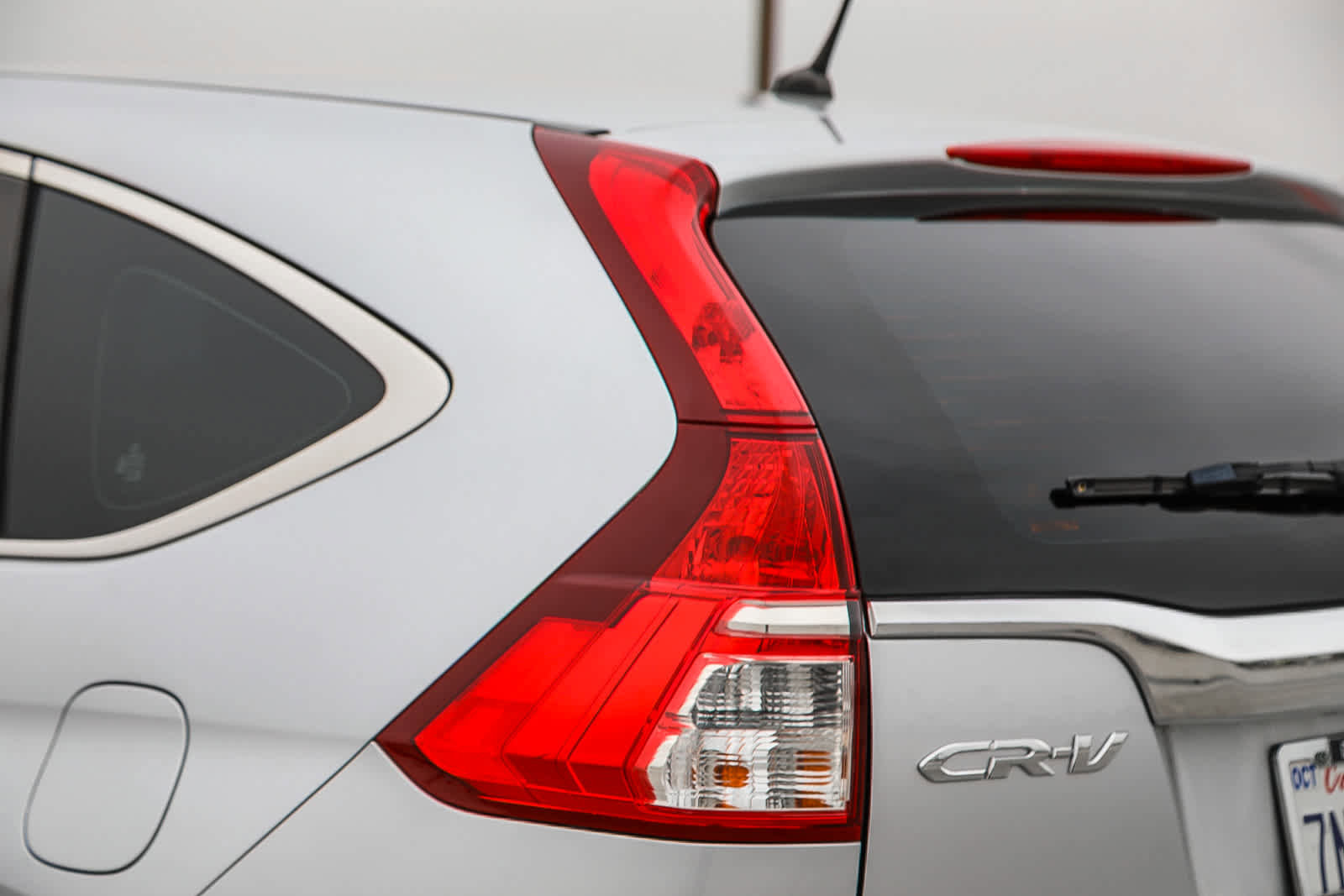 Used 2015 Honda CR-V LX image 9