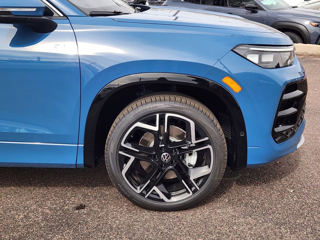 New 2026 Volkswagen Tiguan SEL R-Line image 29