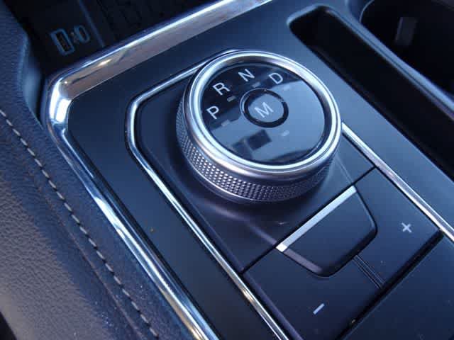 Used 2024 Ford Expedition XLT AWD/4WD image 15