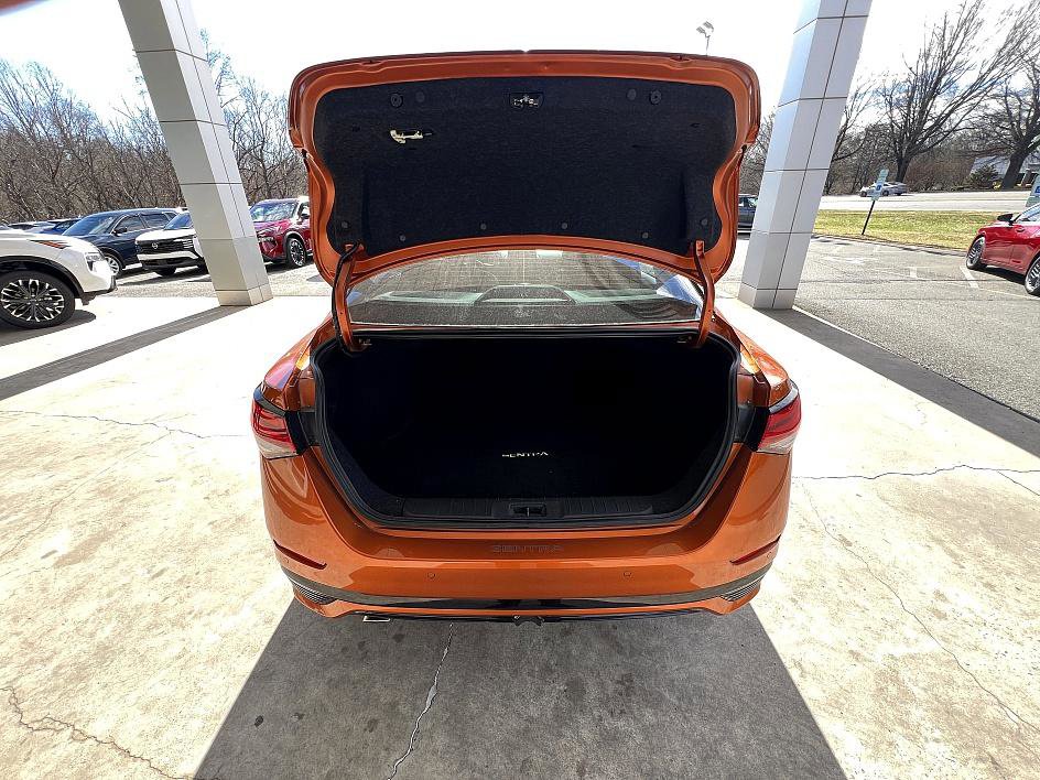 Certified 2025 Nissan Sentra SR w/ SR Premium Package image 25