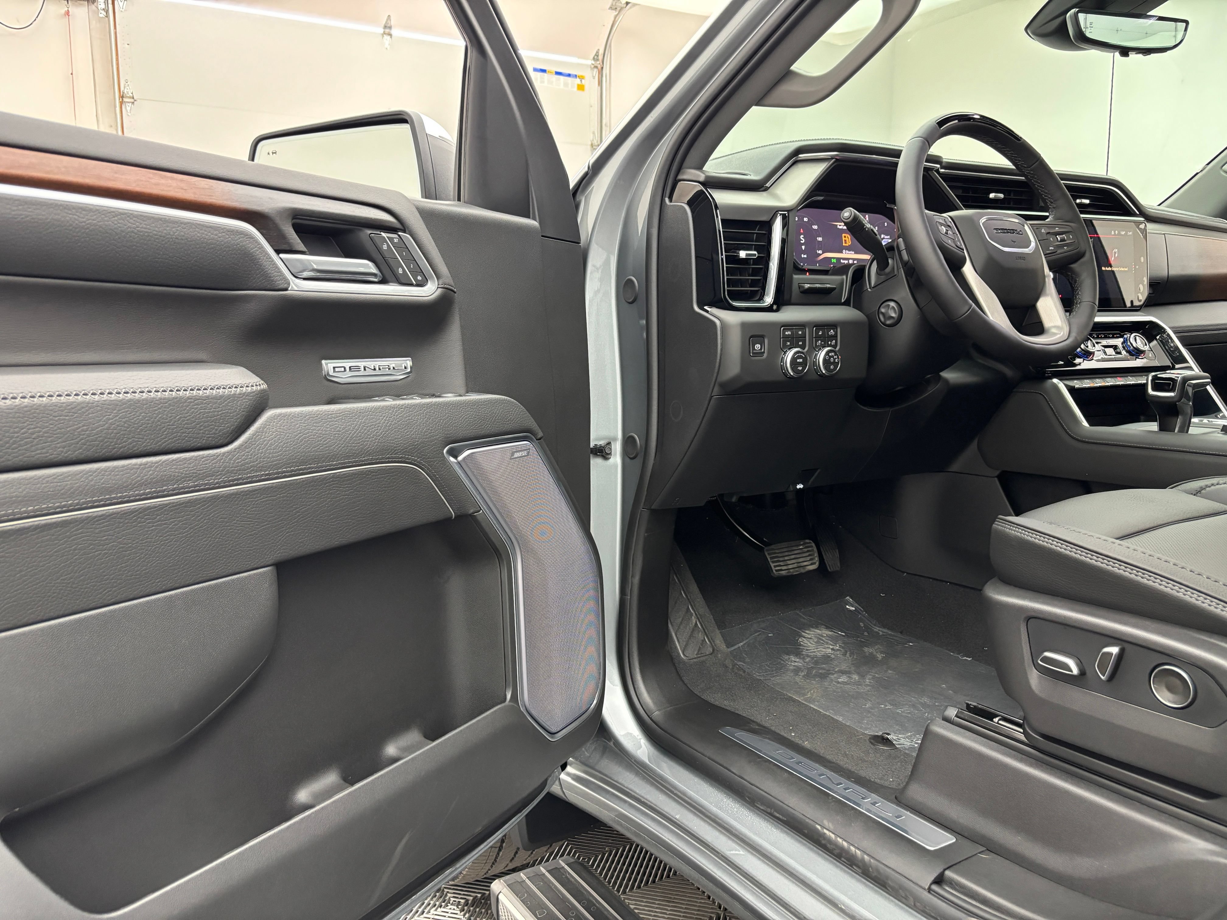 New 2026 GMC Sierra 1500 Denali AWD/4WD image 18
