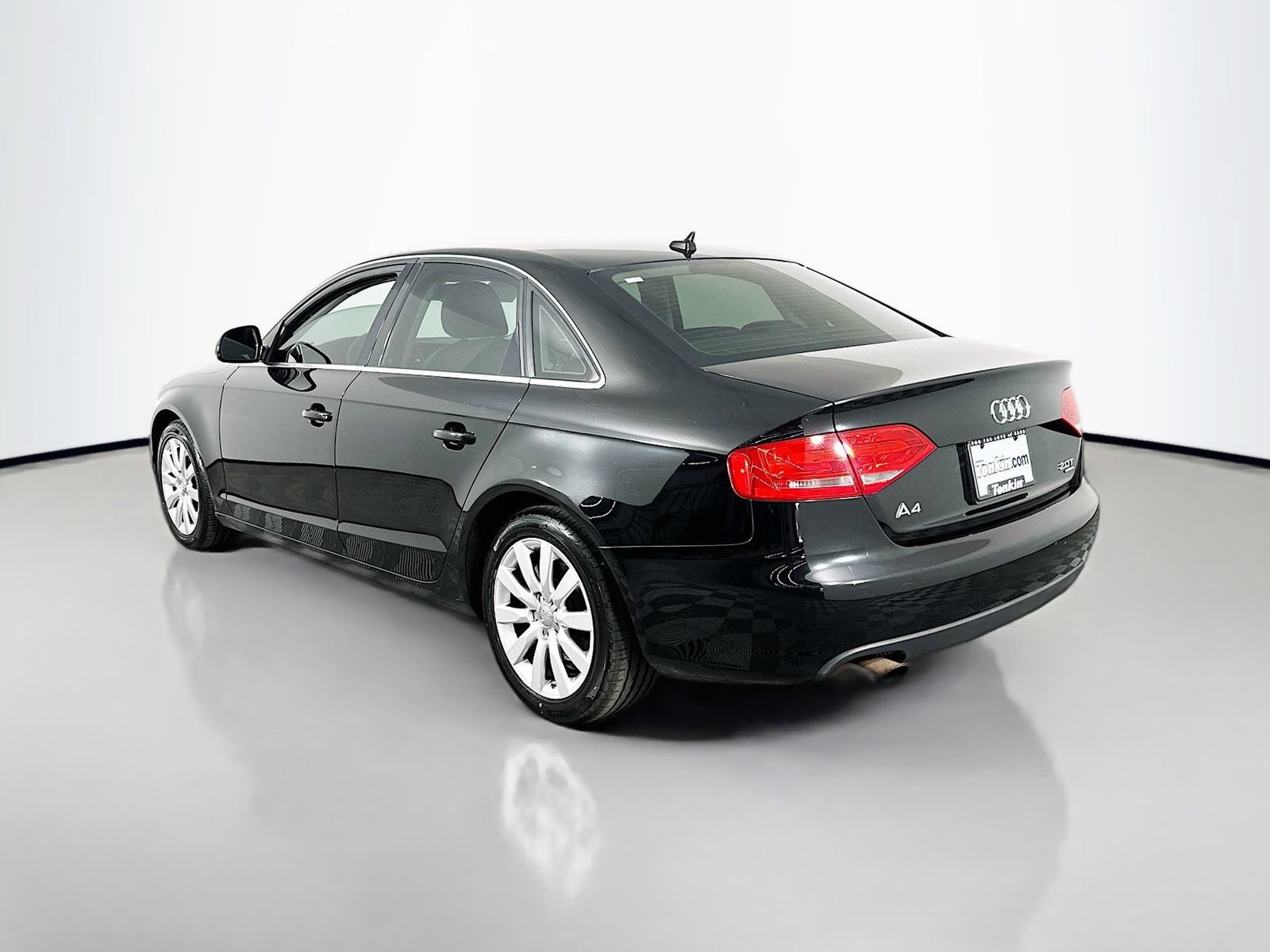 Used 2009 Audi A4 2.0T Premium Plus AWD/4WD image 5