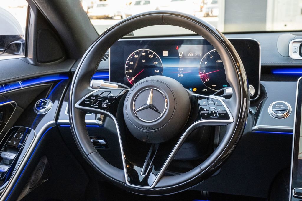 Used 2024 Mercedes-Benz S 580 4MATIC Sedan image 25