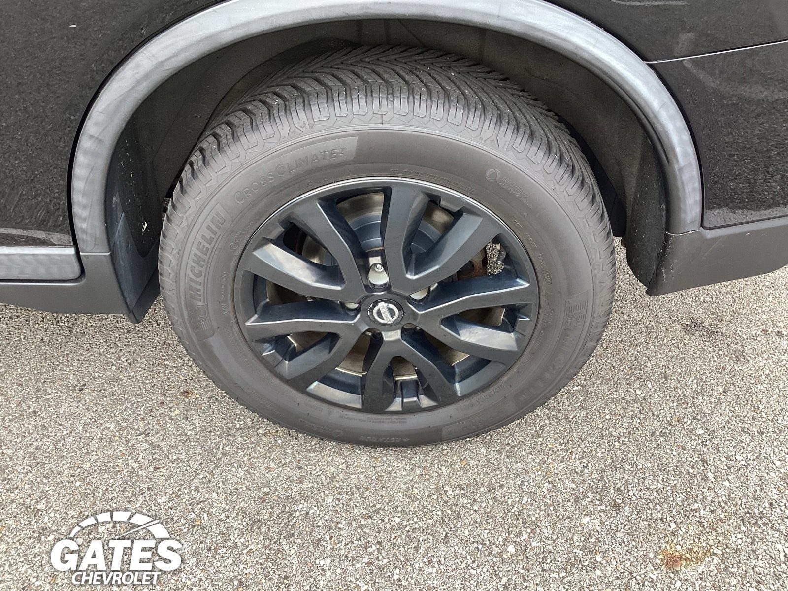 Used 2017 Nissan Rogue SV AWD/4WD image 29