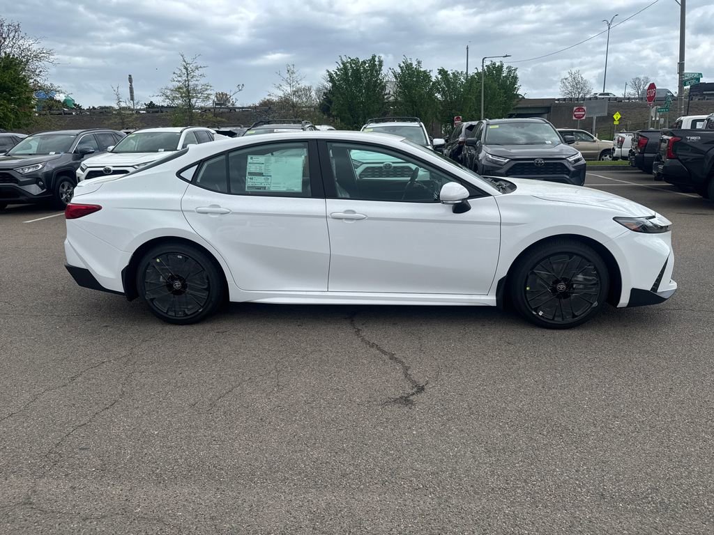 New 2026 Toyota Camry SE FWD image 8