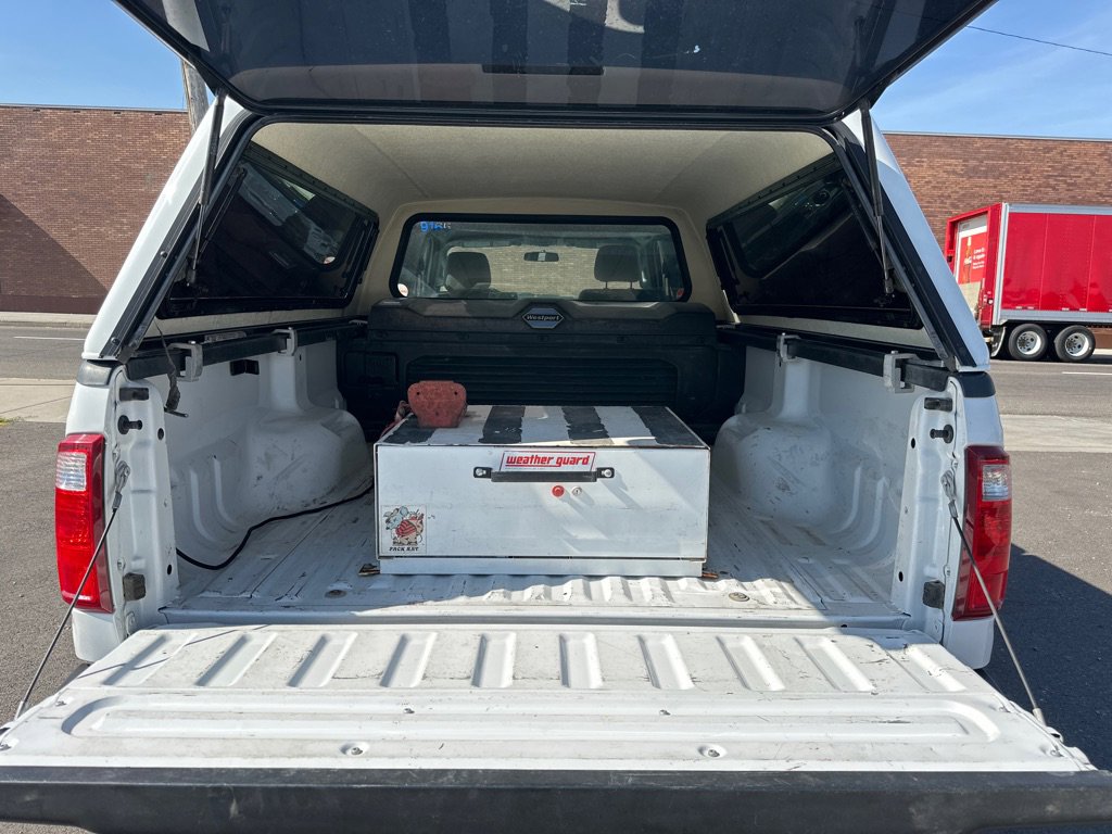 Used 2015 Ford F250 XL w/ Power Equipment Group image 5