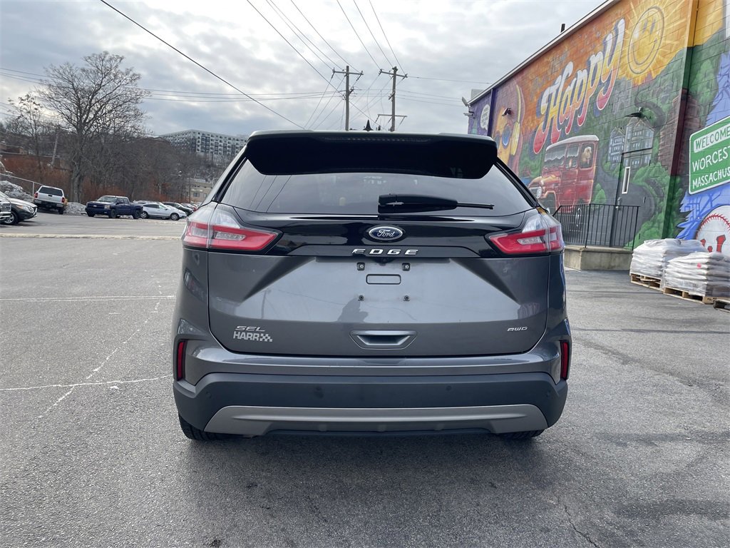Used 2023 Ford Edge SEL image 4