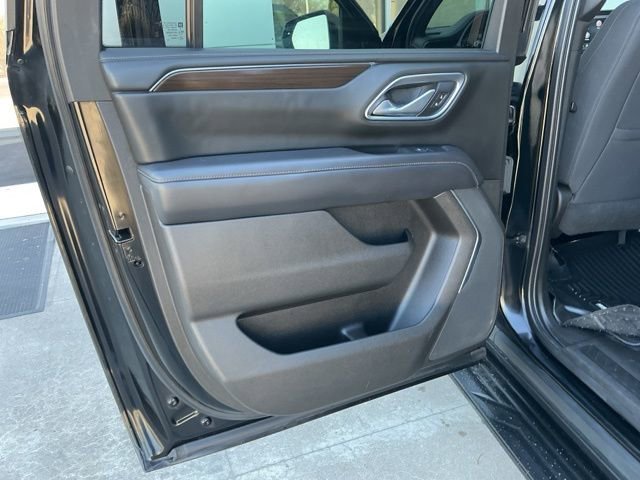 Used 2021 GMC Yukon XL SLE image 21