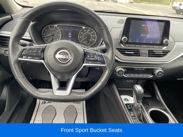 Used 2023 Nissan Altima 2.5 SR AWD/4WD image 7