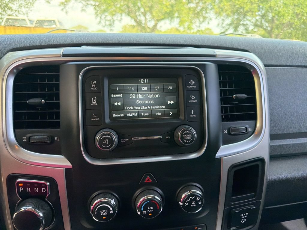 Used 2015 RAM 1500 Big Horn RWD image 12