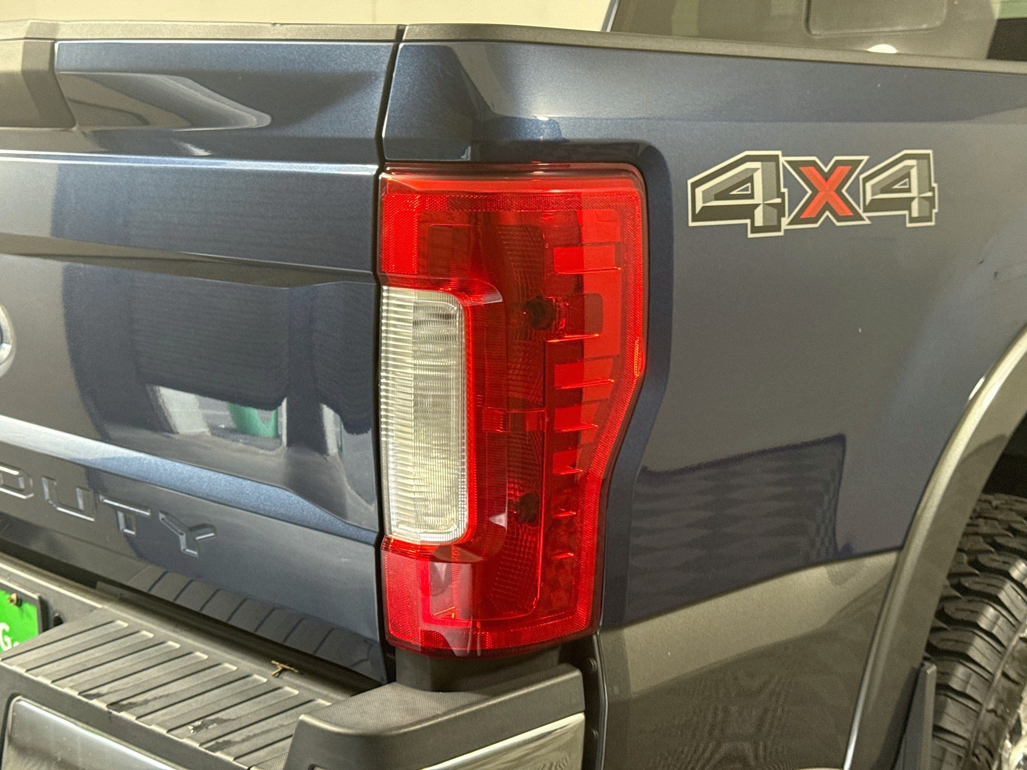 Used 2017 Ford F350 Lariat w/ Lariat Ultimate Package AWD/4WD image 34