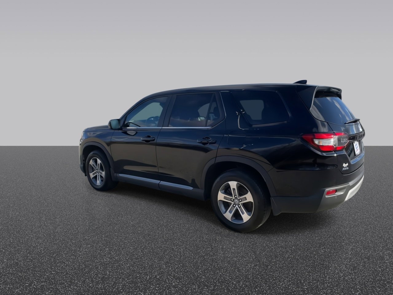 Used 2024 Honda Pilot EX-L image 7