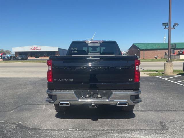 New 2026 Chevrolet Silverado 1500 LT w/ Z71 Off-Road Package AWD/4WD image 6