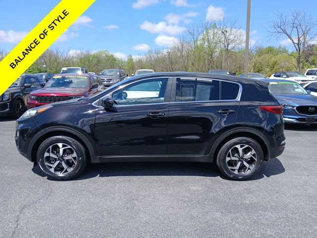 Used 2022 Kia Sportage LX AWD/4WD image 3