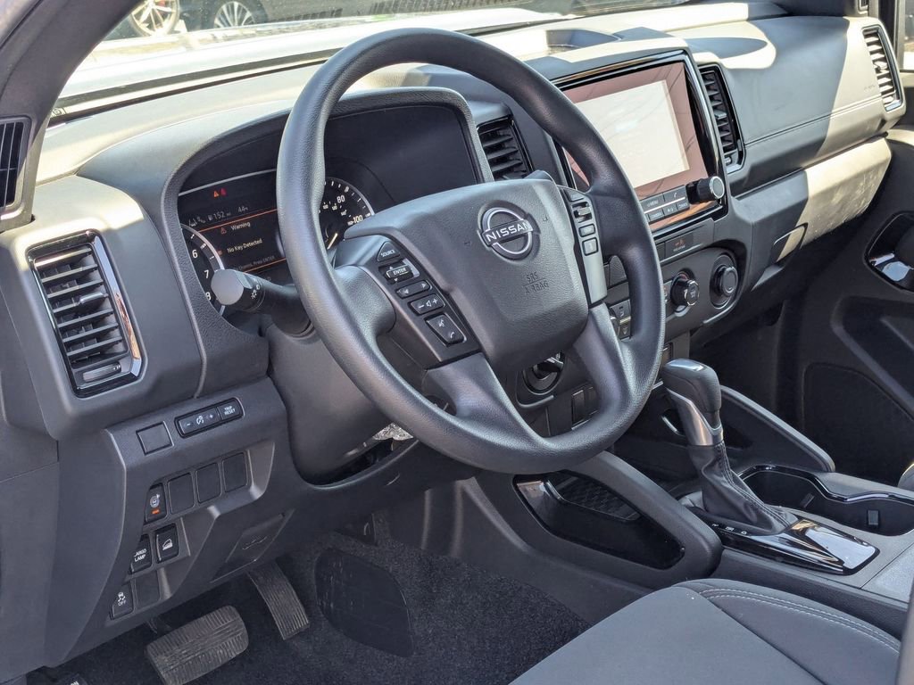 Certified 2023 Nissan Frontier SV w/ Midnight Edition Package AWD/4WD image 14