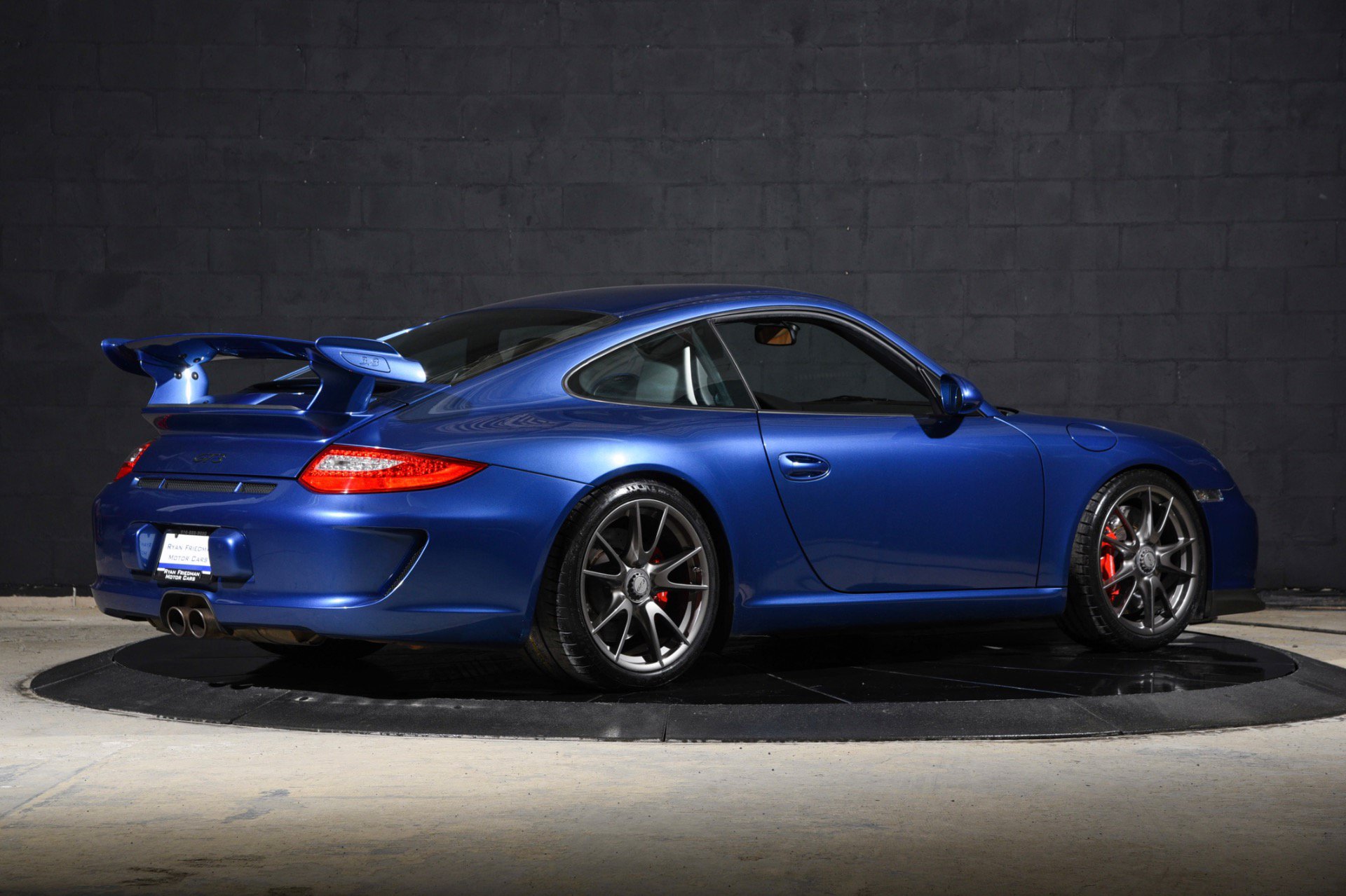 Used 2010 Porsche 911 GT3 RWD image 3