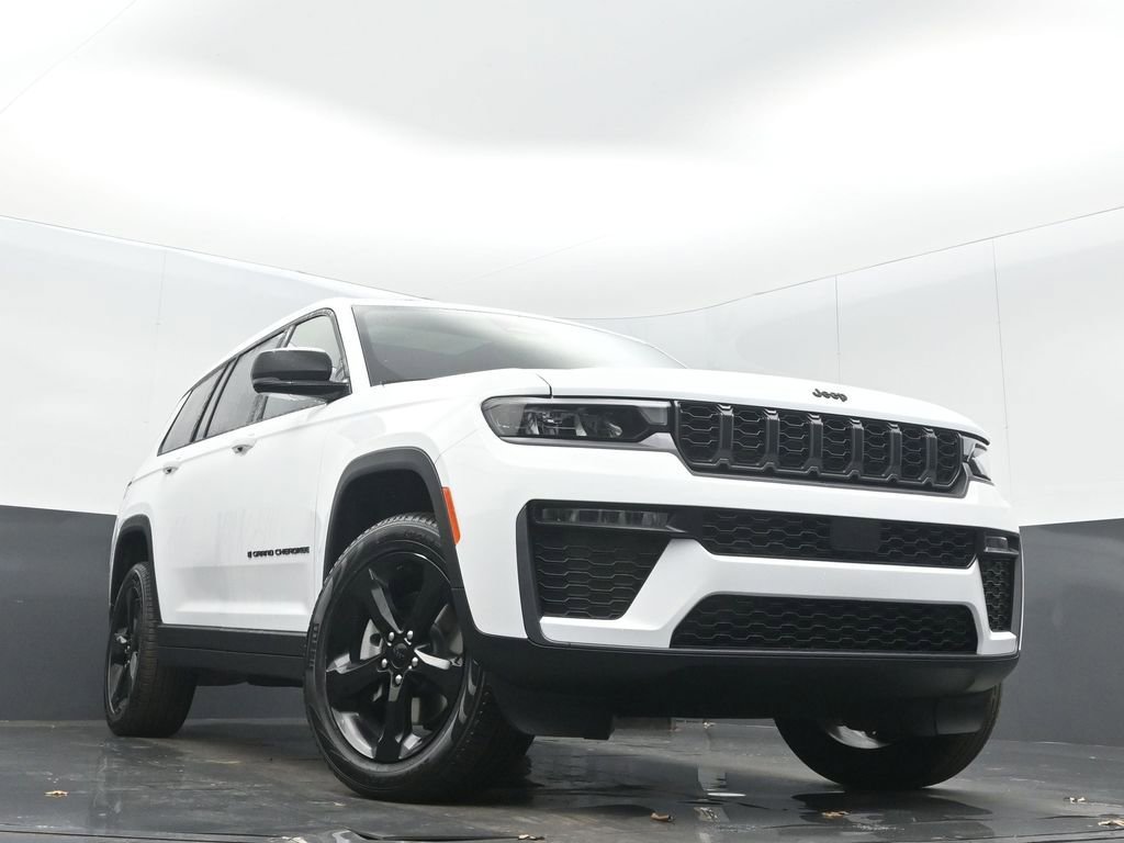 New 2026 Jeep Grand Cherokee L Limited w/ Limited Altitude Package AWD/4WD image 31