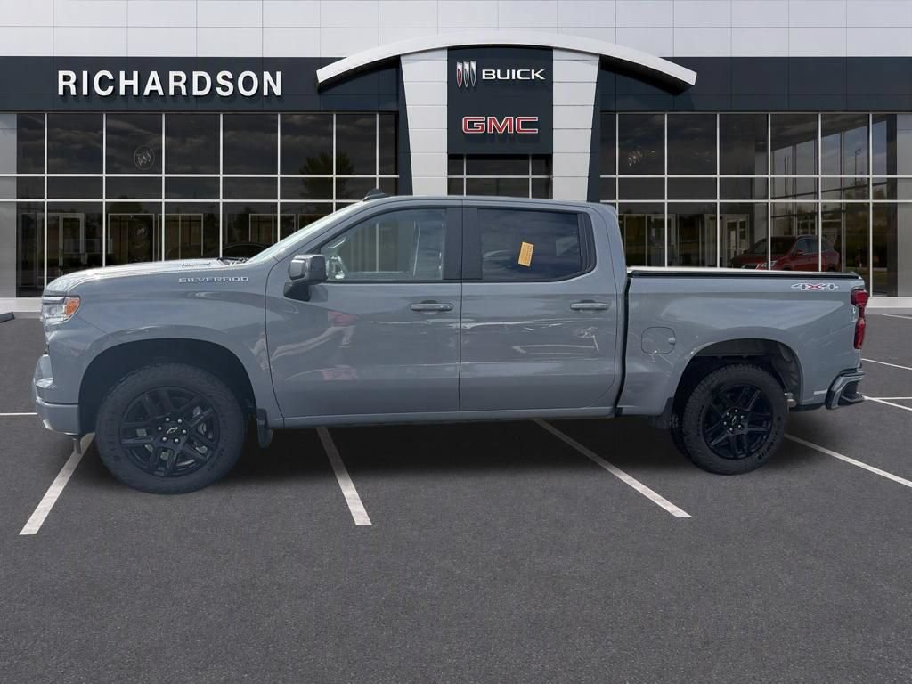 Used 2024 Chevrolet Silverado 1500 RST AWD/4WD image 16