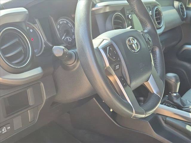 Used 2017 Toyota Tacoma SR5 w/ Tow Package AWD/4WD image 10