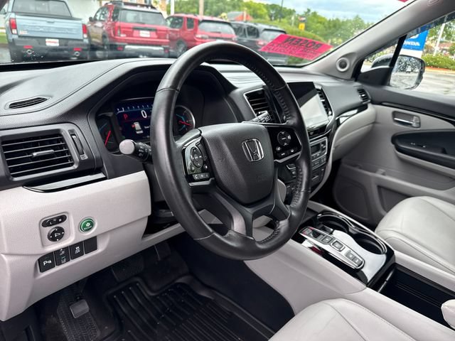 Used 2019 Honda Pilot Touring image 15