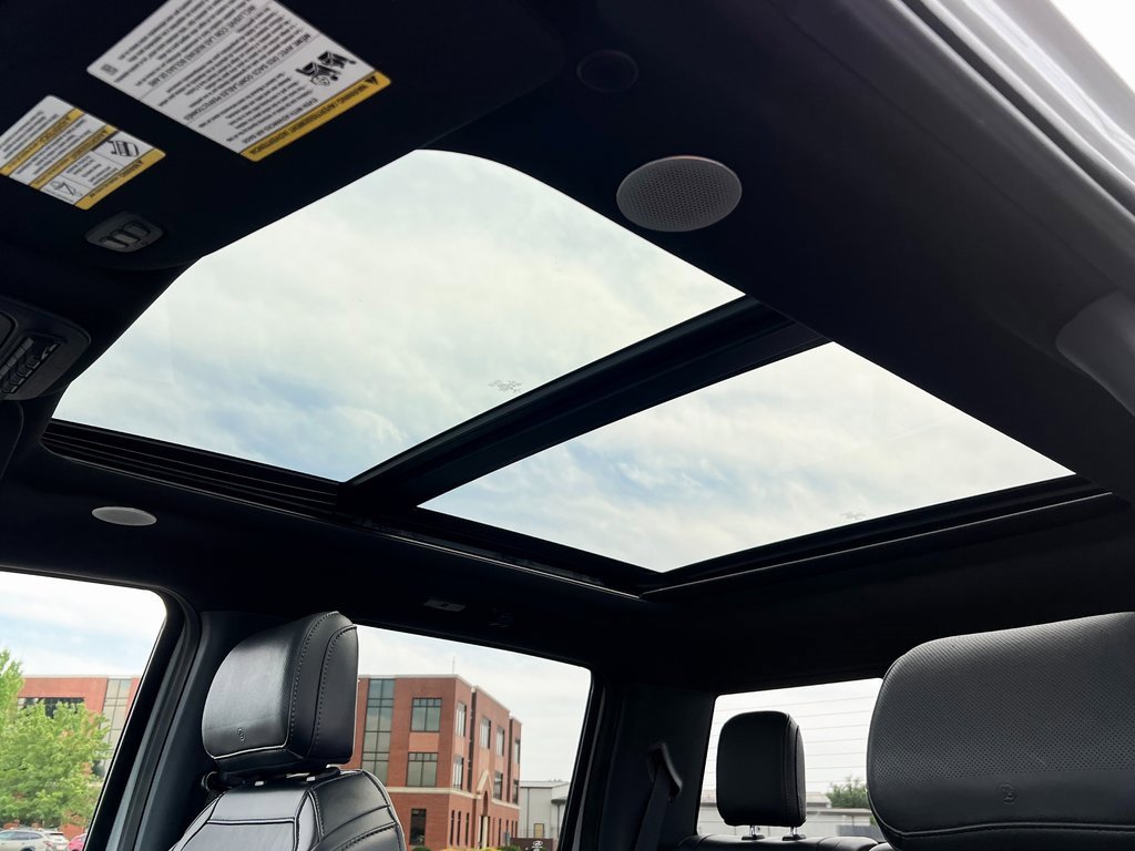 Used 2023 Ford F150 Raptor w/ Raptor 37 Performance Package image 7