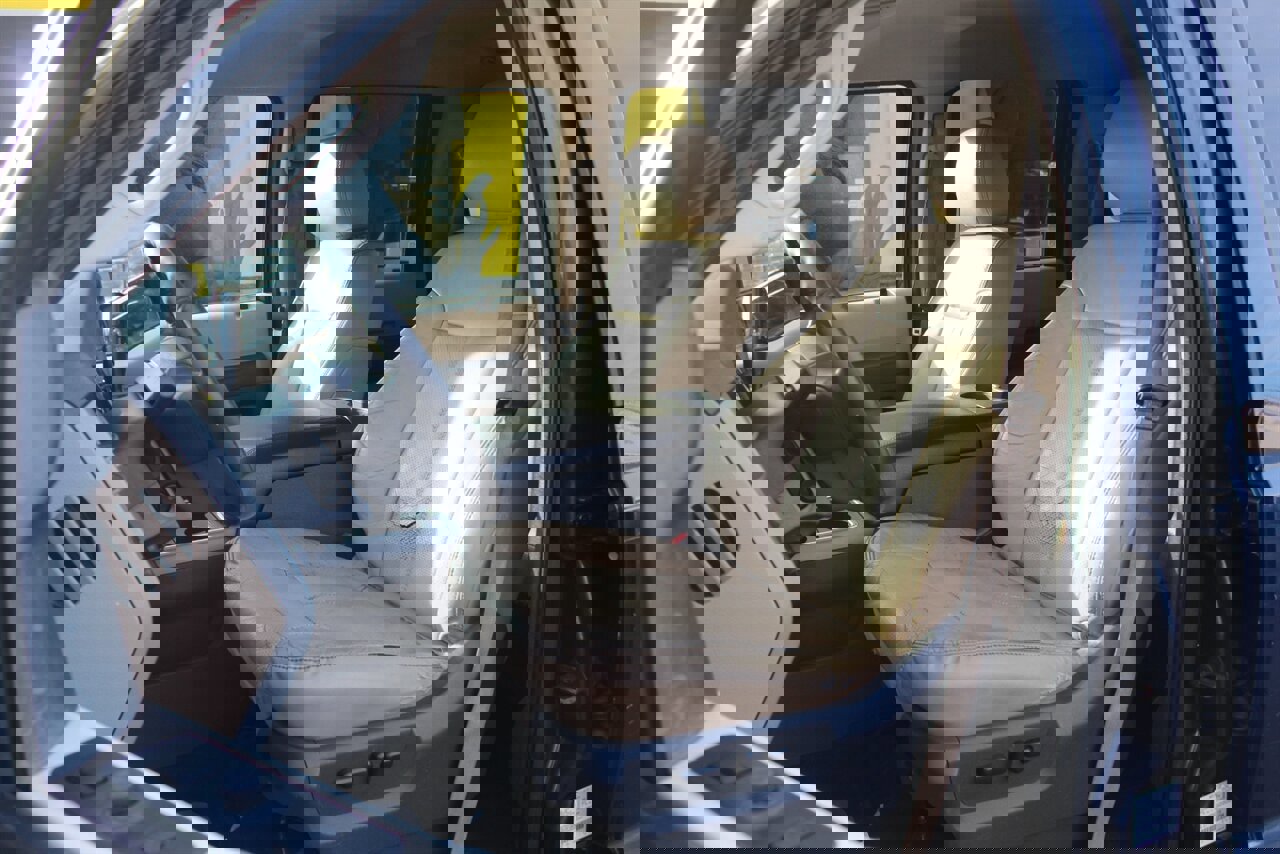 Used 2015 Ford F250 Lariat w/ Chrome Package image 10