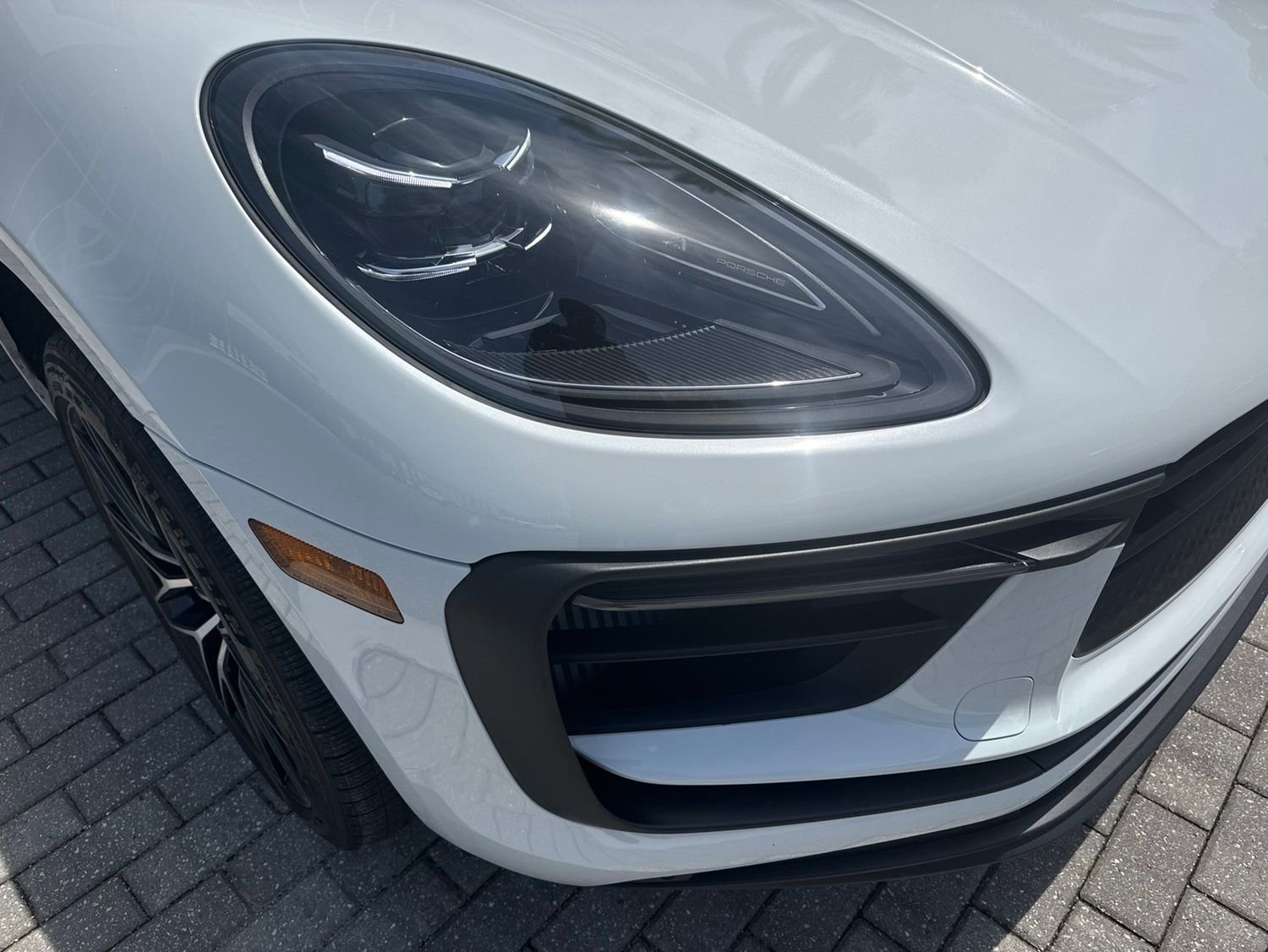 Used 2022 Porsche Macan S AWD/4WD image 37