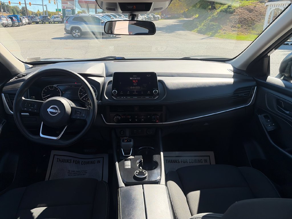 Used 2024 Nissan Rogue S AWD/4WD image 13
