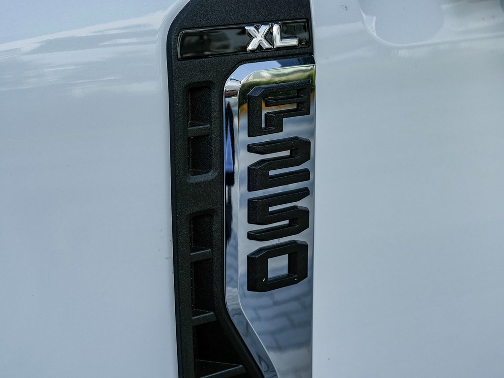 New 2024 Ford F250 XL w/ XL Chrome Package RWD image 6