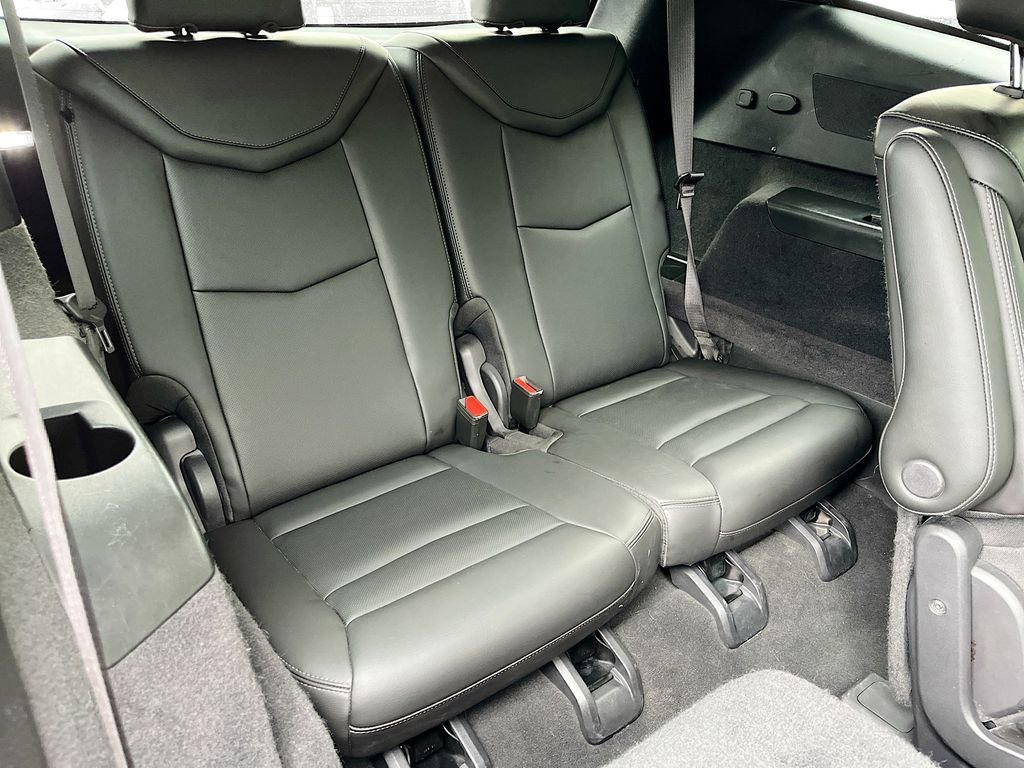 Used 2024 Cadillac XT6 Sport w/ LPO, ONYX Package image 29