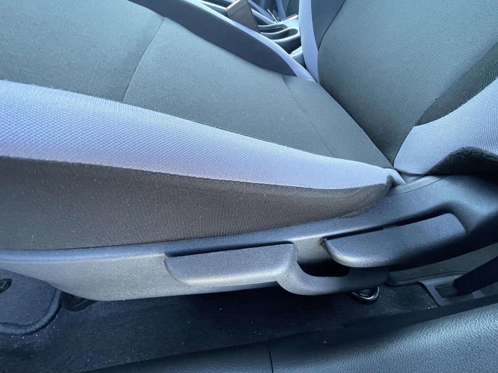 Used 2025 Nissan Versa S w/ S Plus Package image 14