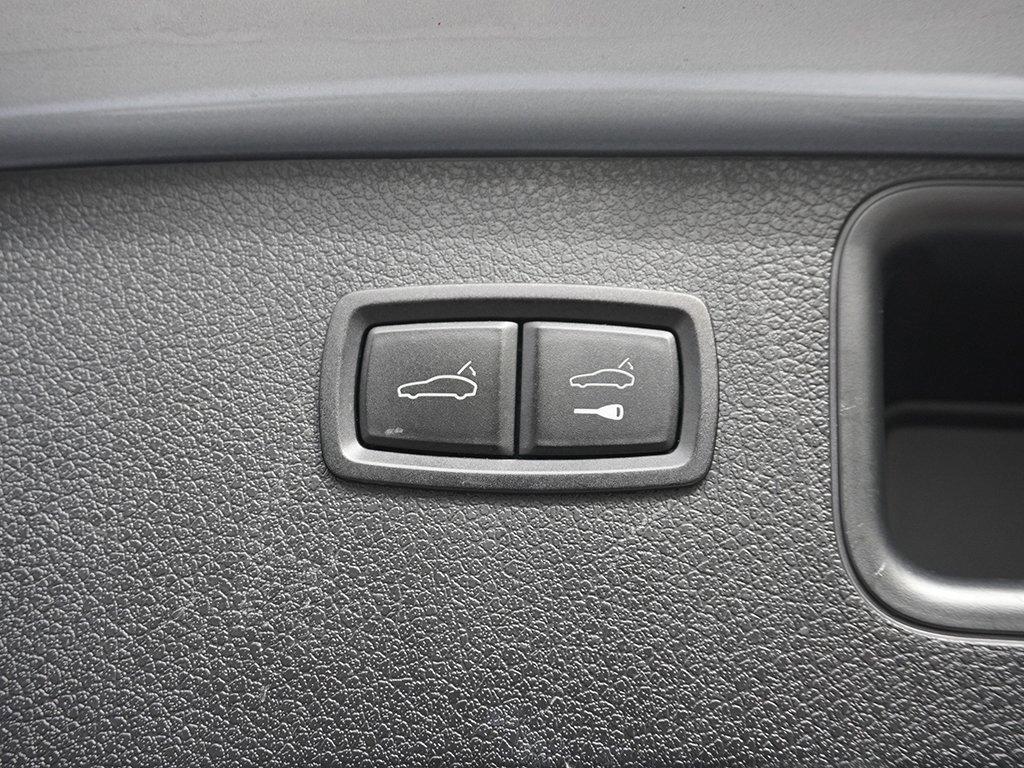 Used 2022 Porsche Macan image 59