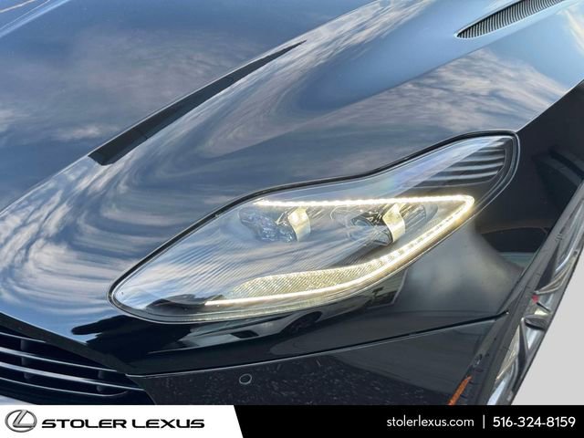 Used 2018 Aston Martin DB11 Coupe RWD image 5