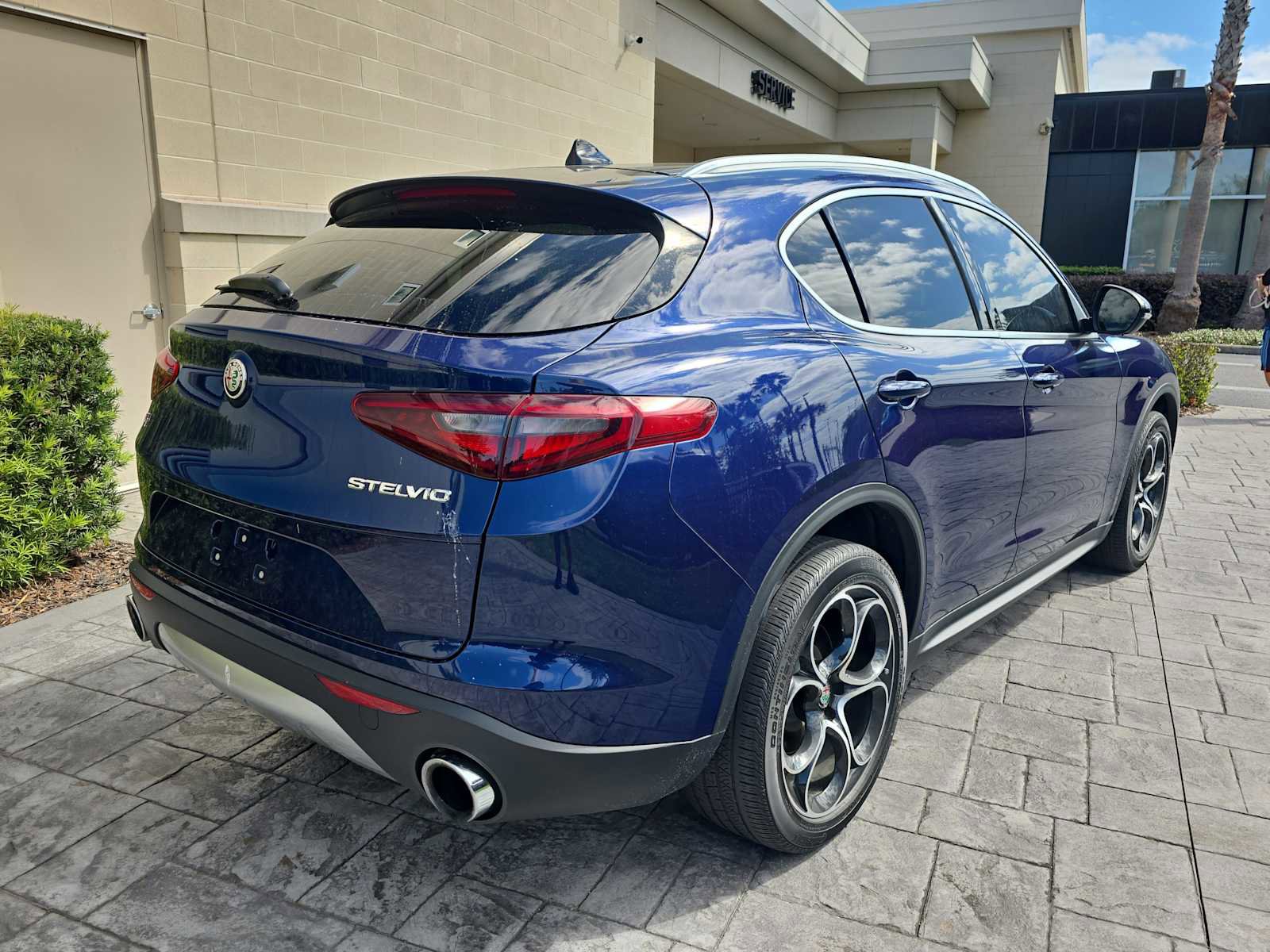 Used 2019 Alfa Romeo Stelvio Ti Lusso w/ Quick Order Package 22X Lusso image 5