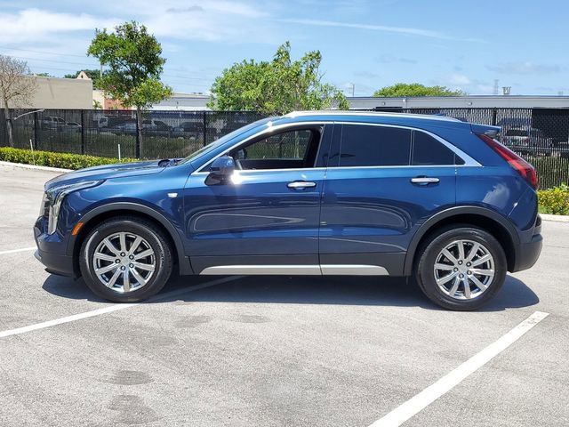 Used 2019 Cadillac XT4 Premium Luxury w/ Driver Awareness Package image 4