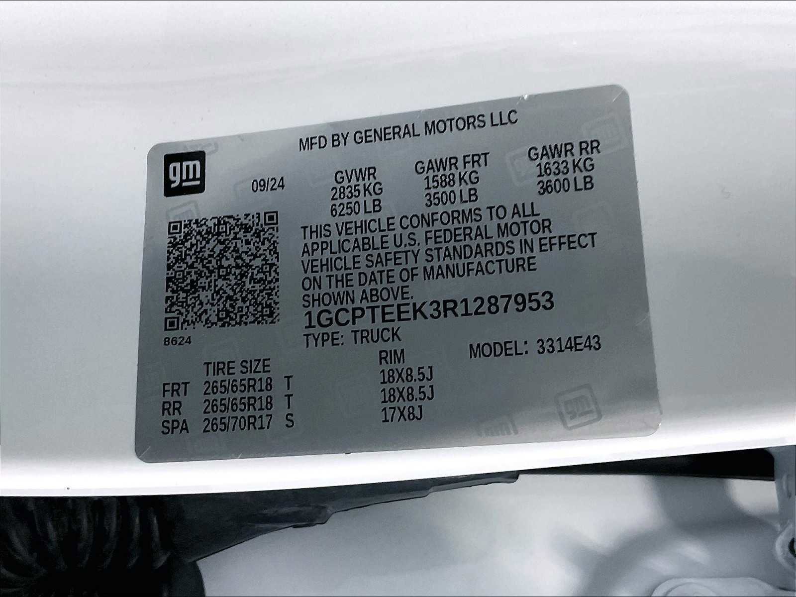 Used 2024 Chevrolet Colorado Trail Boss image 35