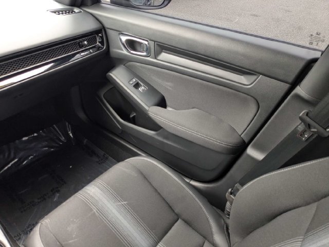Used 2025 Honda Civic Sport image 17