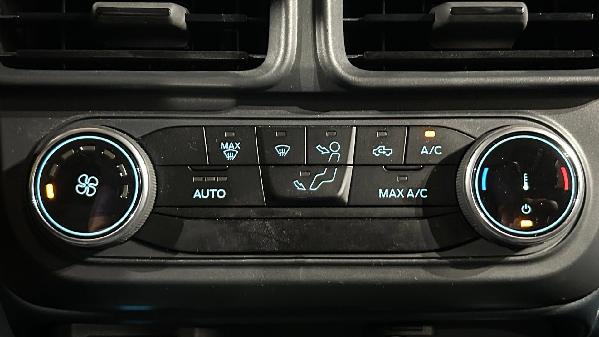 Used 2024 Ford Maverick XL w/ Equipment Group 100A Standard AWD/4WD image 79