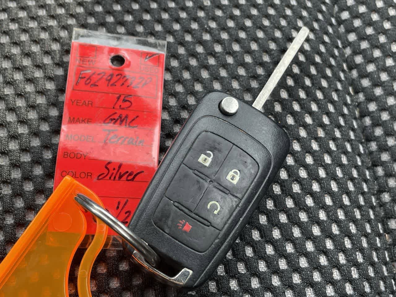 Used 2015 GMC Terrain SLE FWD image 26
