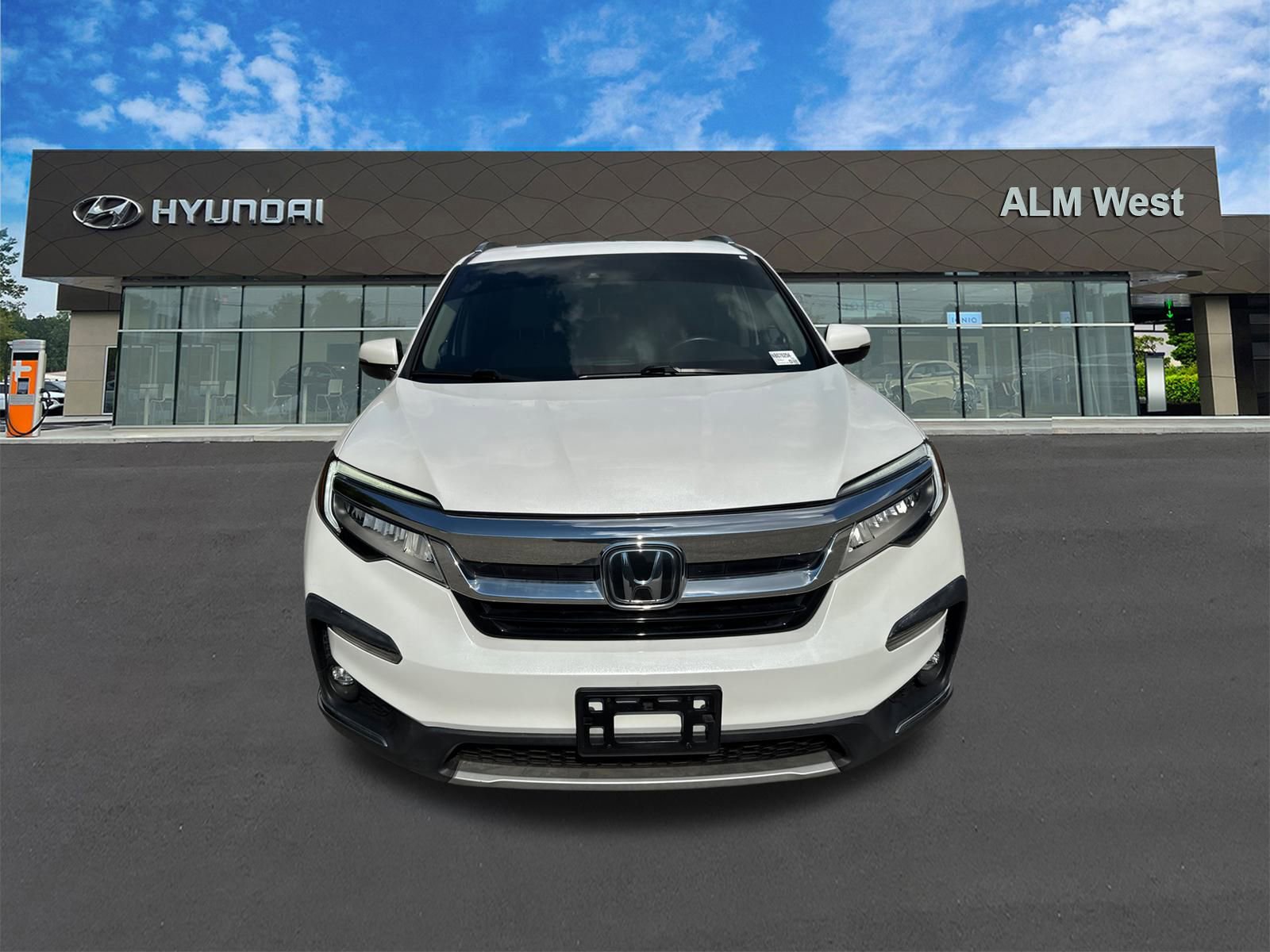 Used 2022 Honda Pilot Elite image 2