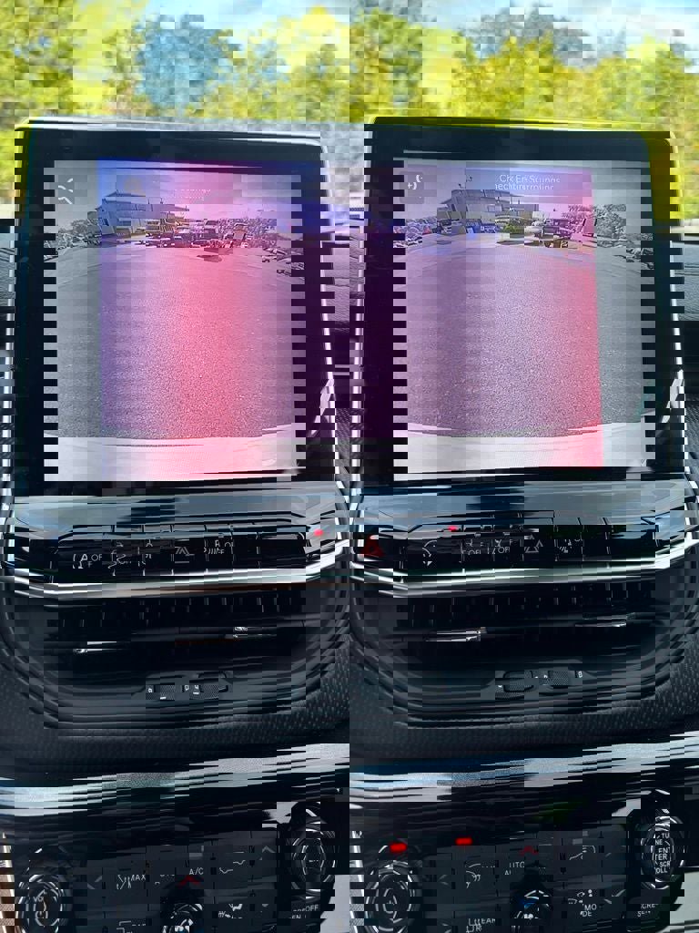 New 2026 Jeep Compass Limited image 13