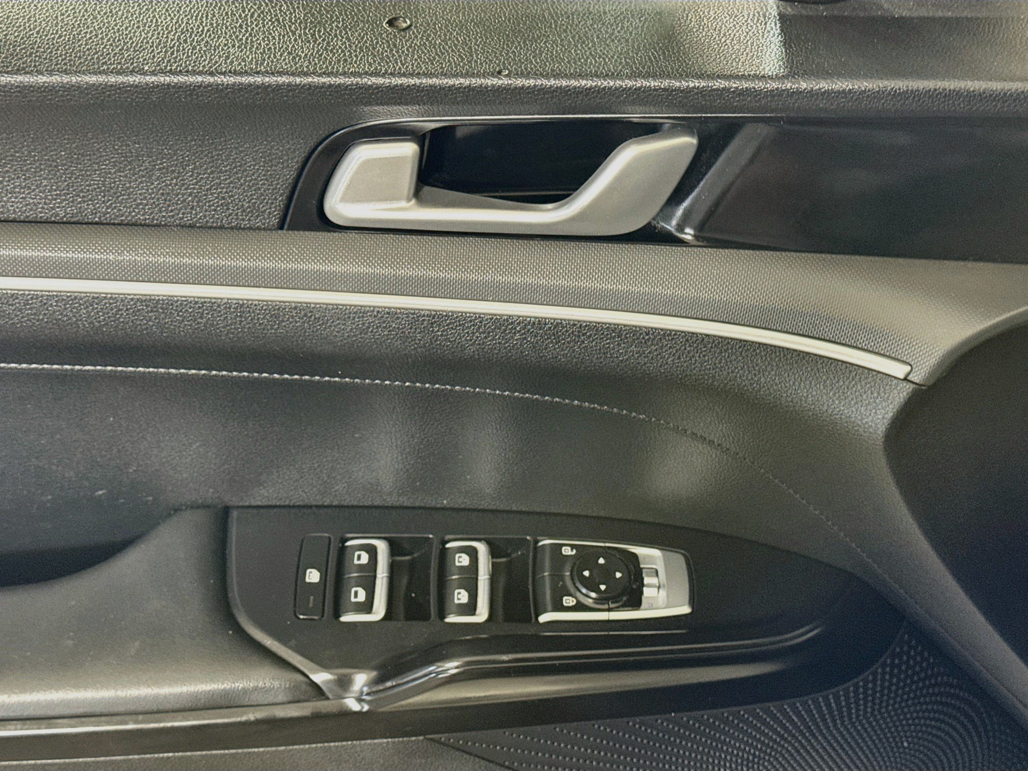 Used 2022 Kia K5 GT-Line FWD image 24