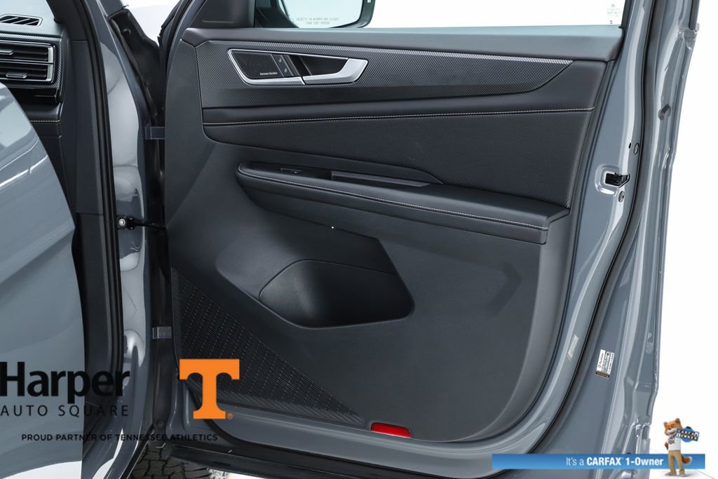 Used 2024 Volkswagen Atlas Cross Sport SEL Premium R-Line image 71