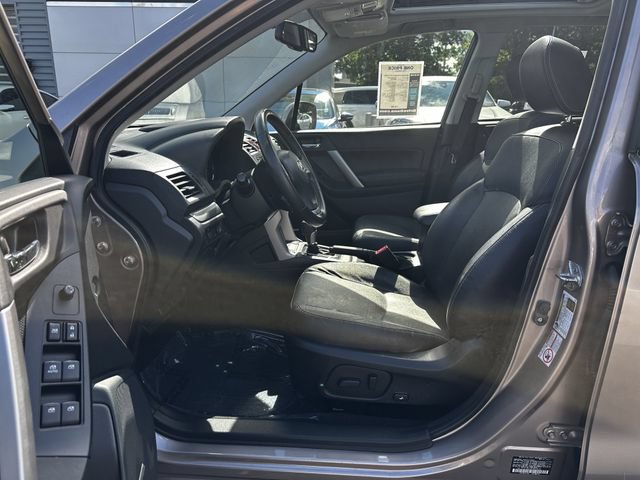 Used 2015 Subaru Forester 2.5i Touring AWD/4WD image 19